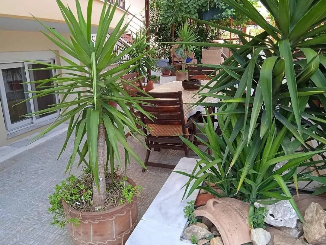 Blue Moon Accommodation Nea Michaniona 0*,  Greece