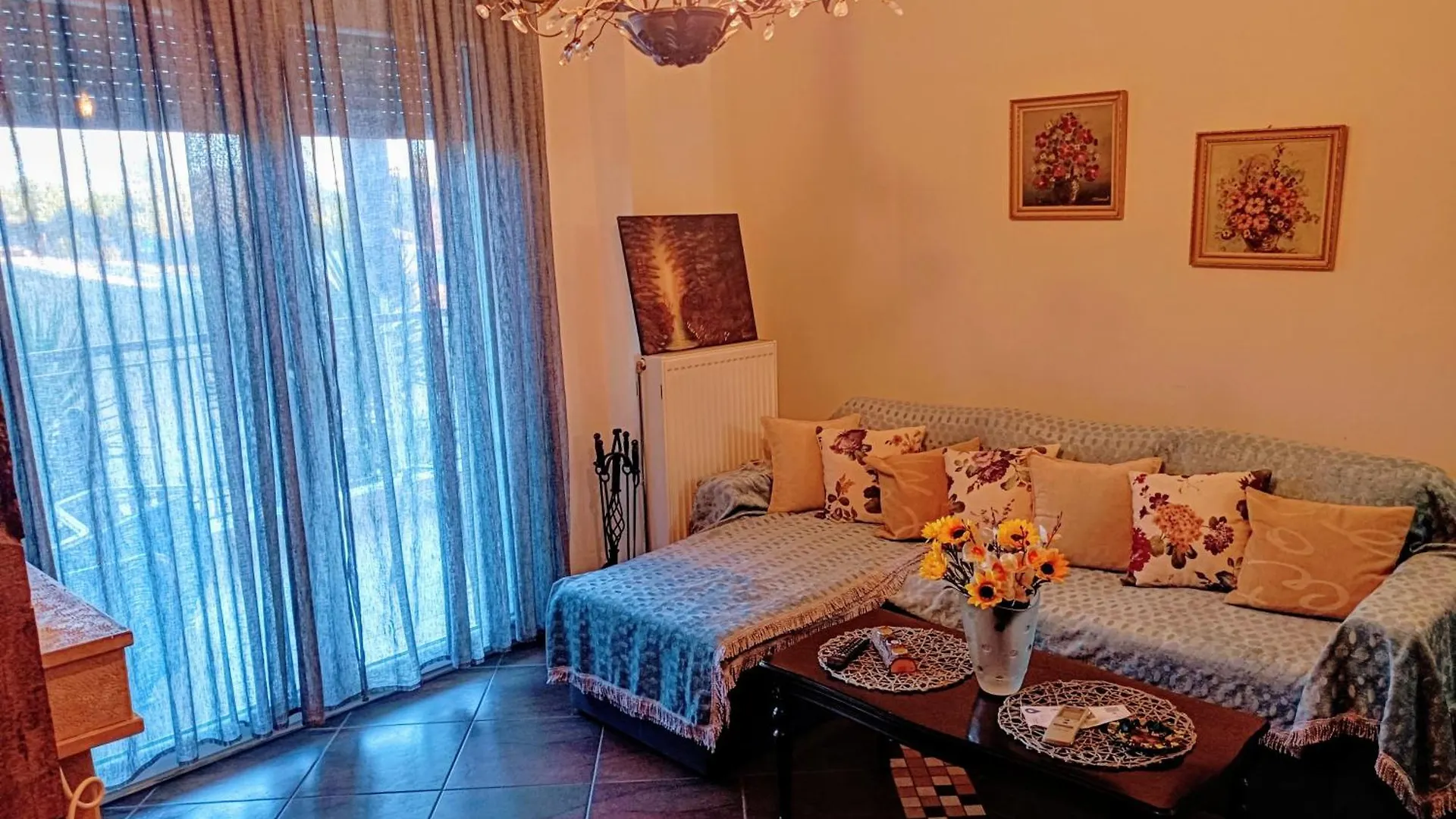 Blue Moon Accommodation Nea Michaniona 0*,